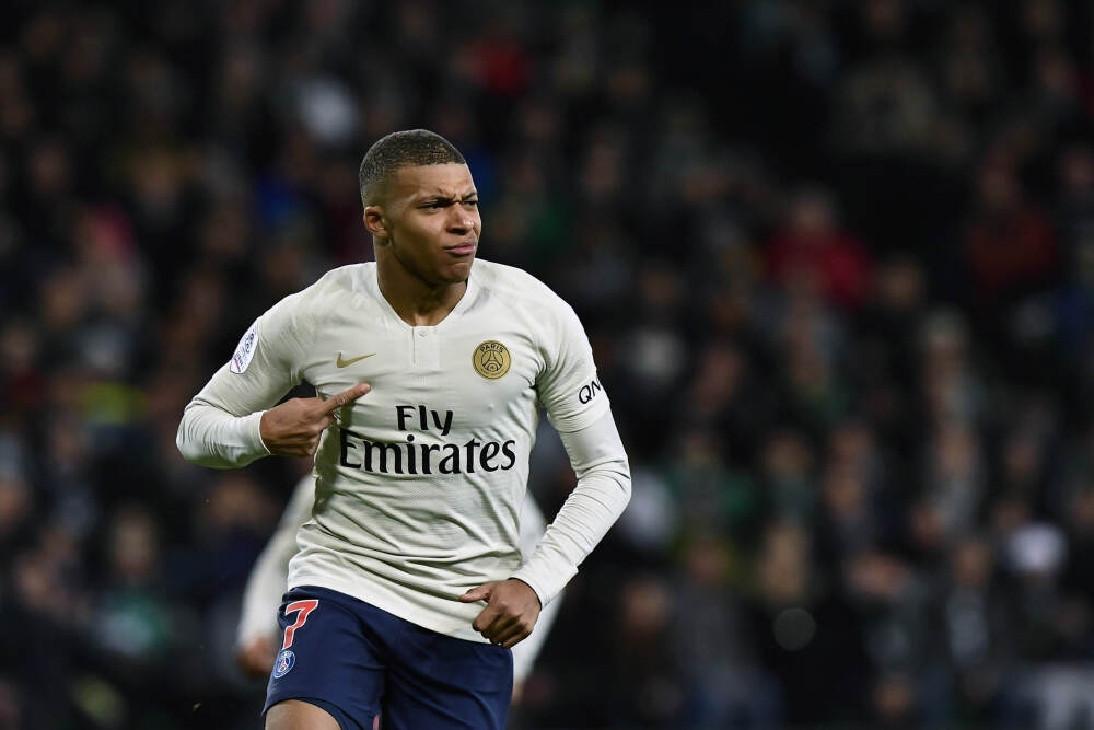 昔日合作伙伴反目：Camo 指控苹果“连续互通相机”侵权抄袭